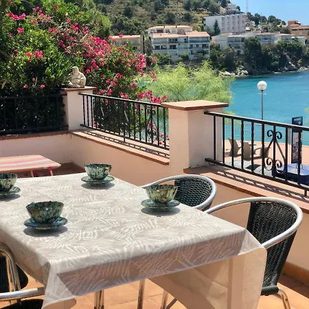 Pere Rahola - En La Playa De Canyelles Con Vistas Esplendidas - Terraza - Wifi Apartment