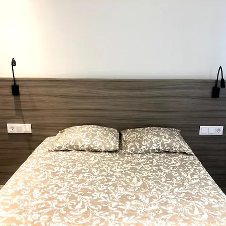 Pere Rahola - En La Playa De Canyelles Con Vistas Esplendidas - Terraza - Wifi Apartment Roses